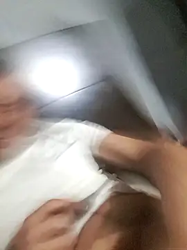 Johan199118 online show from December 18, 2025, 8:34 pm