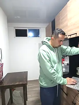 Snapshot of stivenlujan69 chatting on November 7, 2025, 1:21 am stivenlujan69 online show from November 7, 2025, 1:21 am