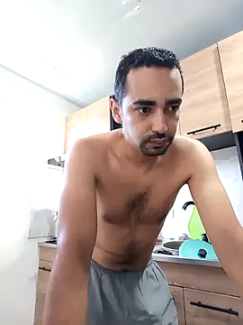 Snapshot of stivenlujan69 chatting on December 3, 2025, 1:10 pm stivenlujan69 online show from December 3, 2025, 1:10 pm