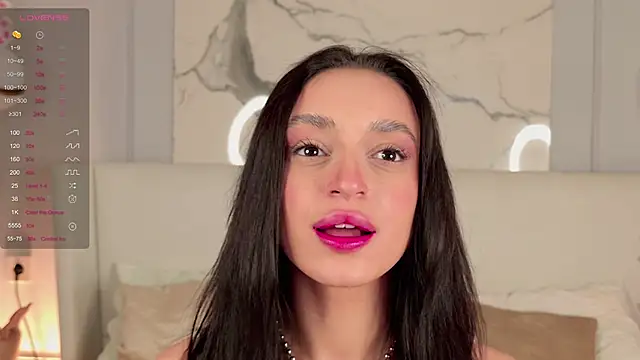 AdoraCortes online show from November 26, 2025, 5:07 am