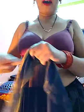 Snapshot of Sonalihot_ chatting on December 5, 2025, 6:12 am Sonalihot online show from December 5, 2025, 6:12 am