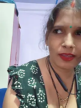 Snapshot of Sonalihot_ chatting on June 15, 2026, 9:20 am Sonalihot online show from June 15, 2026, 9:20 am