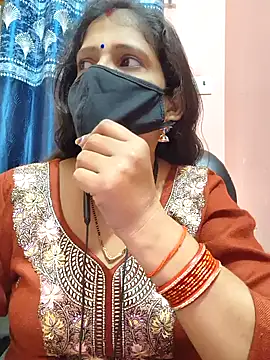 Snapshot of Sonalihot_ chatting on November 3, 2025, 4:28 am Sonalihot online show from November 3, 2025, 4:28 am