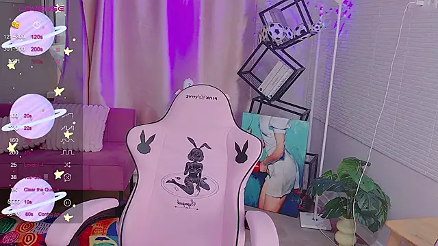 Snapshot of Moon__Bunny chatting on July 12, 2026, 3:24 pm Moon Bunny online show from July 12, 2026, 3:24 pm