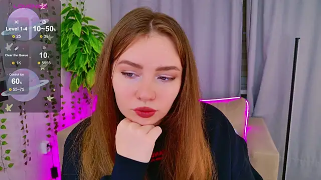 Snapshot of Moon__Bunny chatting on October 16, 2025, 3:20 pm Moon Bunny online show from October 16, 2025, 3:20 pm