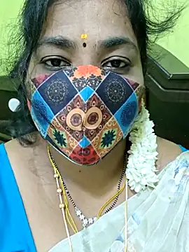 Snapshot of Tamil_Mithra chatting on May 17, 2026, 4:51 pm Tamil Mithra online show from May 17, 2026, 4:51 pm