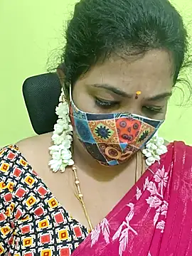 Snapshot of Tamil_Mithra chatting on July 4, 2026, 9:04 am Tamil Mithra online show from July 4, 2026, 9:04 am