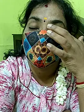 Snapshot of Tamil_Mithra chatting on May 23, 2026, 9:52 am Tamil Mithra online show from May 23, 2026, 9:52 am