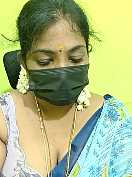 Snapshot of Tamil_Mithra chatting on July 11, 2026, 5:57 pm Tamil Mithra online show from July 11, 2026, 5:57 pm