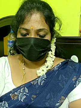Snapshot of Tamil_Mithra chatting on July 24, 2026, 6:59 pm Tamil Mithra online show from July 24, 2026, 6:59 pm