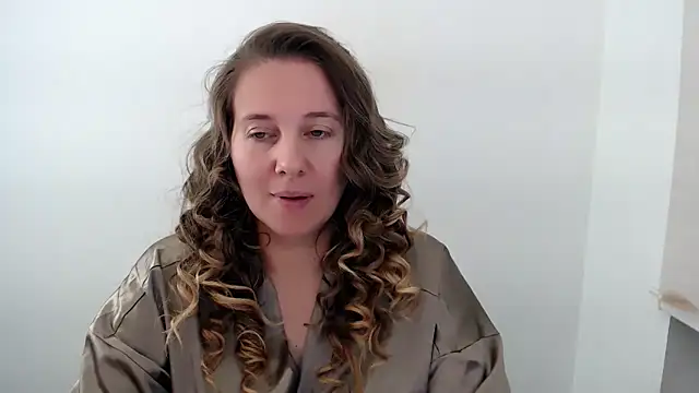 Snapshot of Darklure_ chatting on October 4, 2025, 4:41 pm Darklure  online show from October 4, 2025, 4:41 pm