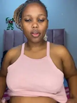 Snapshot of Abby_108 chatting on April 17, 2026, 11:46 am Abby 108 online show from April 17, 2026, 11:46 am