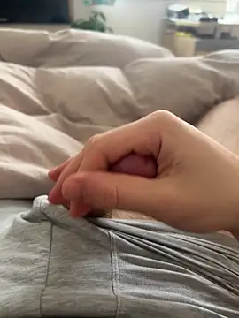 yourfavDick02 online show from February 24, 2026, 1:23 pm