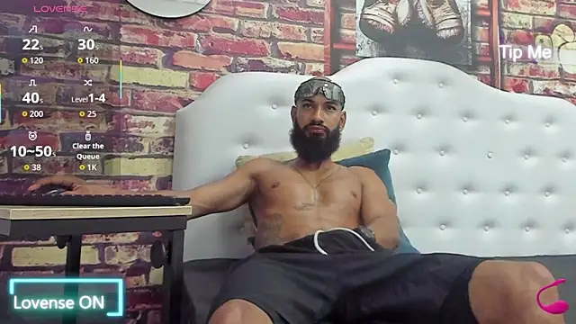 Snapshot of Damian_Shakur chatting on January 17, 2026, 12:31 pm Damian Shakur online show from January 17, 2026, 12:31 pm