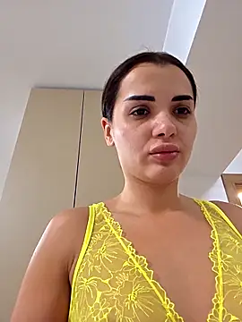 Snapshot of NaughtyChloe chatting on September 9, 2025, 4:11 am NaughtyChloe online show from September 9, 2025, 4:11 am