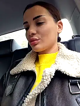 Snapshot of NaughtyChloe chatting on October 9, 2025, 2:06 pm NaughtyChloe online show from October 9, 2025, 2:06 pm