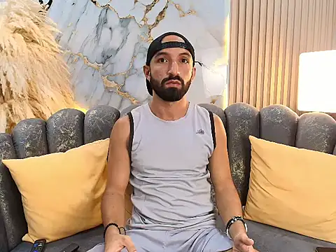 MaximusThorne online show from April 2, 2026, 3:41 pm