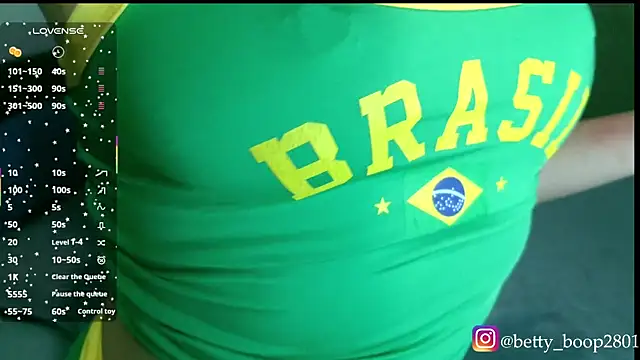 Snapshot of bettyboo2801 chatting on February 8, 2026, 4:21 am bettyboo2801 online show from February 8, 2026, 4:21 am