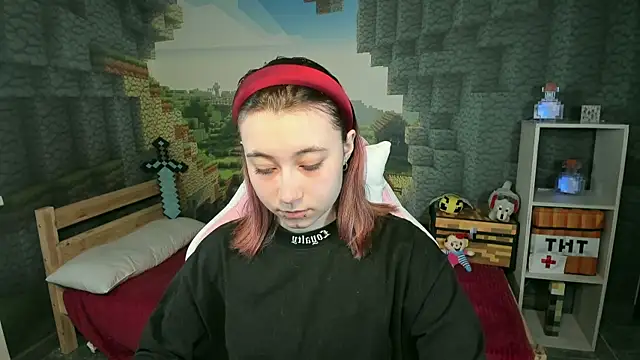 Snapshot of ClaraParks chatting on January 14, 2026, 6:11 pm ClaraParks online show from January 14, 2026, 6:11 pm