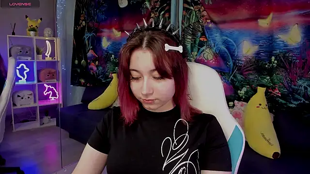 ClaraParks online show from March 11, 2026, 7:19 pm