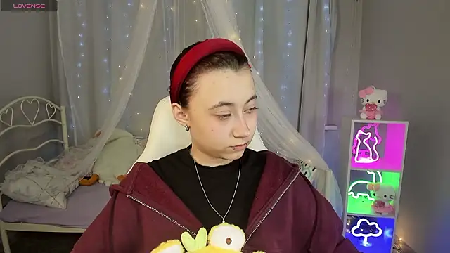 Snapshot of ClaraParks chatting on January 31, 2026, 7:12 pm ClaraParks online show from January 31, 2026, 7:12 pm