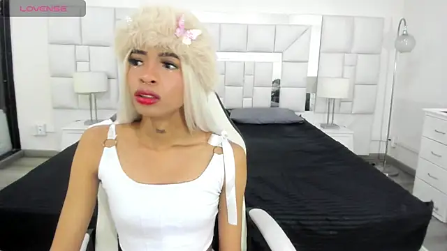 Snapshot of Dahlia_Moss chatting on November 27, 2025, 4:02 am Dahlia Moss online show from November 27, 2025, 4:02 am