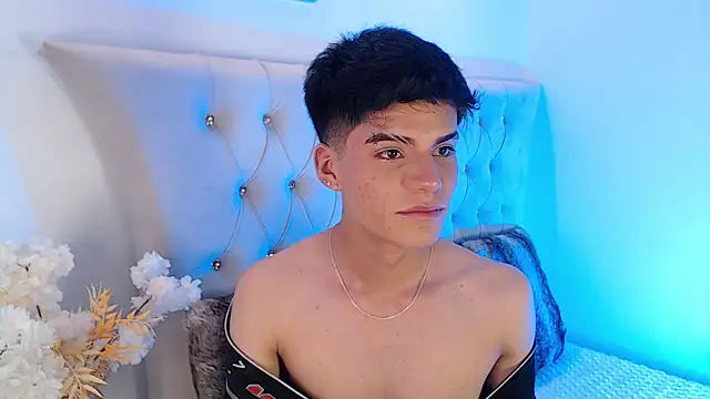 Dulcey  online show from September 13, 2025, 4:23 am