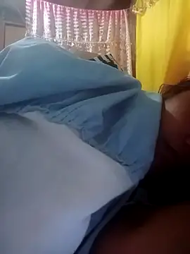 Snapshot of hotolivia34 chatting on October 29, 2025, 10:42 pm hotolivia34 online show from October 29, 2025, 10:42 pm