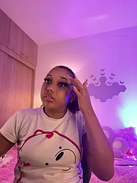 Snapshot of _Zahara_ chatting on April 22, 2026, 12:28 am Zahara online show from April 22, 2026, 12:28 am