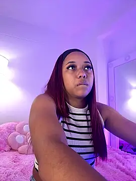 Snapshot of _Zahara_ chatting on January 8, 2026, 11:00 pm Zahara online show from January 8, 2026, 11:00 pm