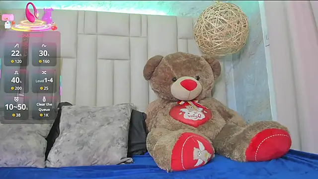 Snapshot of NikkyyRed chatting on September 13, 2025, 12:54 am NikkyyRed online show from September 13, 2025, 12:54 am