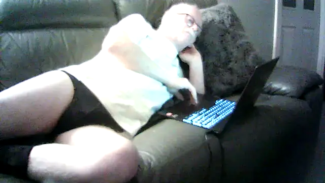 Snapshot of cockheart122 chatting on January 13, 2026, 8:35 pm cockheart122 online show from January 13, 2026, 8:35 pm