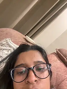 desitease online show from October 22, 2025, 6:51 pm