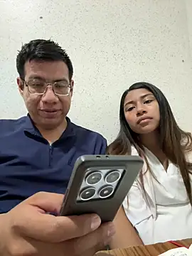 Snapshot of Daliz chatting on December 1, 2025, 6:58 am Daliz online show from December 1, 2025, 6:58 am