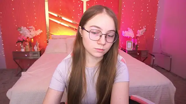 Snapshot of ArrinaWairr chatting on February 25, 2026, 8:58 am ArrinaWairr online show from February 25, 2026, 8:58 am