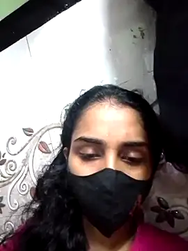 Snapshot of Zoya_G chatting on September 25, 2025, 8:59 pm Zoya G online show from September 25, 2025, 8:59 pm