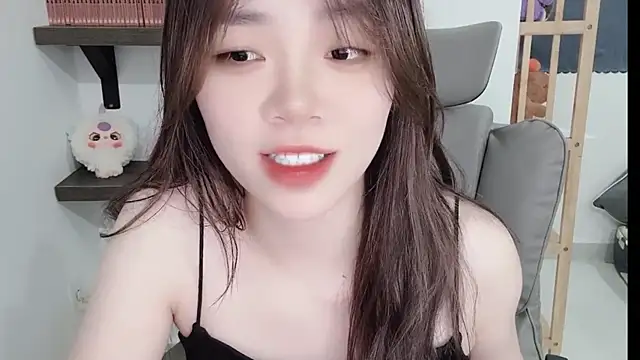 Snapshot of __Nho__ chatting on October 5, 2025, 4:20 pm Nho online show from October 5, 2025, 4:20 pm