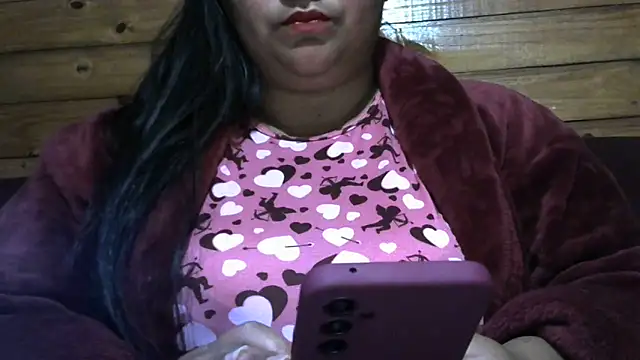 MARRENTINHA34 online show from June 17, 2026, 2:27 pm