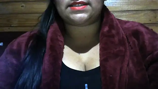 MARRENTINHA34 online show from July 8, 2026, 12:35 am