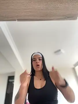 Snapshot of JuanitaMore01 chatting on November 18, 2025, 8:12 pm JuanitaMore01 online show from November 18, 2025, 8:12 pm