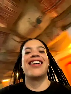 Snapshot of JuanitaMore01 chatting on December 4, 2025, 8:19 pm JuanitaMore01 online show from December 4, 2025, 8:19 pm