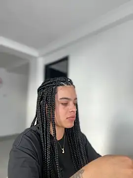 Snapshot of JuanitaMore01 chatting on November 29, 2025, 8:20 pm JuanitaMore01 online show from November 29, 2025, 8:20 pm