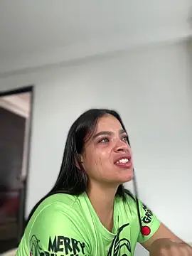 Snapshot of JuanitaMore01 chatting on December 17, 2025, 7:08 pm JuanitaMore01 online show from December 17, 2025, 7:08 pm