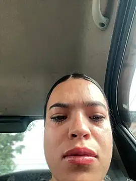 Snapshot of JuanitaMore01 chatting on November 4, 2025, 8:12 pm JuanitaMore01 online show from November 4, 2025, 8:12 pm