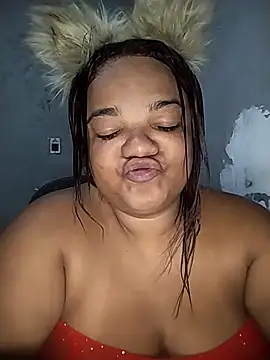 Snapshot of melcarioca1111 chatting on January 14, 2026, 5:11 am melcarioca1111 online show from January 14, 2026, 5:11 am