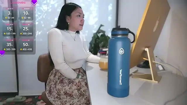 Snapshot of yuzhara chatting on October 15, 2025, 1:52 pm yuzhara online show from October 15, 2025, 1:52 pm