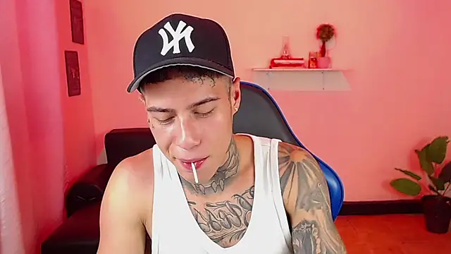 Snapshot of setthomas chatting on January 17, 2026, 9:40 pm setthomas online show from January 17, 2026, 9:40 pm