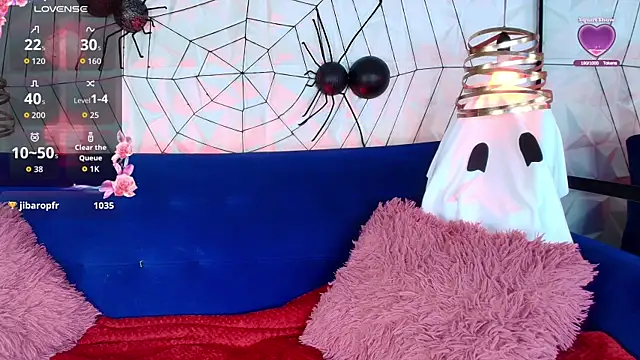 Snapshot of ly_lulu chatting on October 10, 2025, 7:04 pm ly lulu online show from October 10, 2025, 7:04 pm