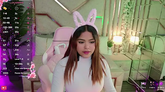 Snapshot of eimy_2 chatting on October 8, 2025, 5:20 am eimy 2 online show from October 8, 2025, 5:20 am