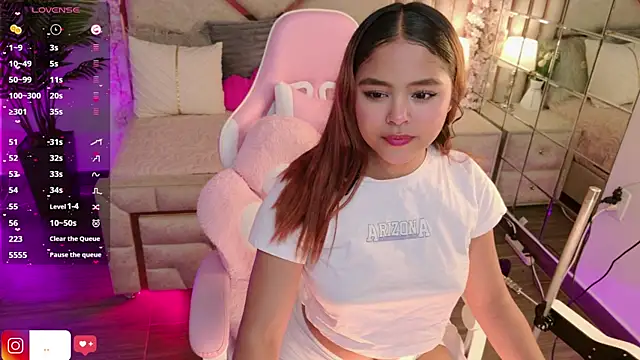 Snapshot of eimy_2 chatting on September 18, 2025, 5:54 am eimy 2 online show from September 18, 2025, 5:54 am